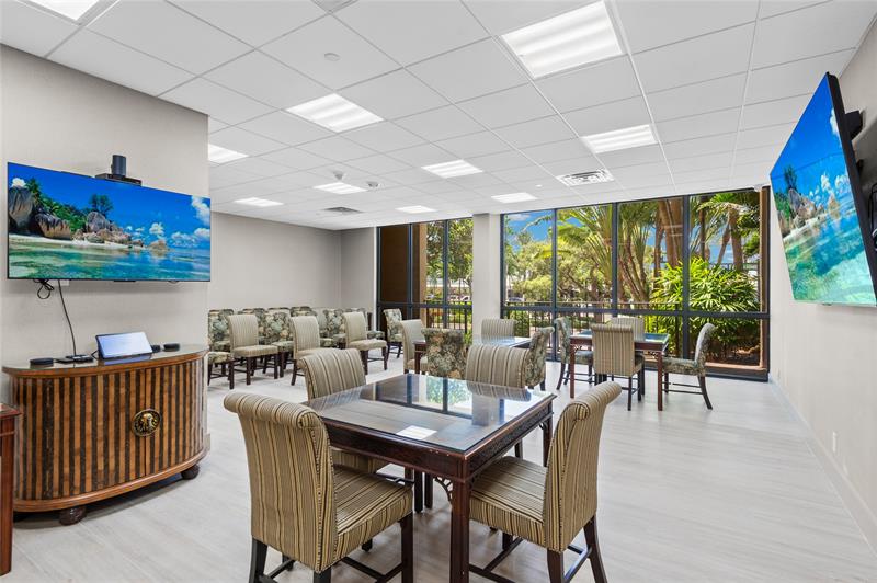 Image 41 of 65 For 4900 Ocean Blvd  416
