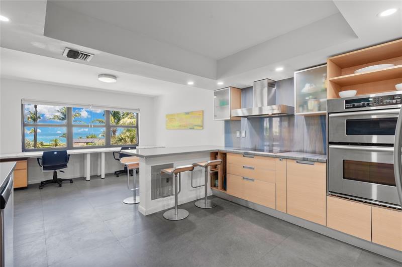 Image 7 of 65 For 4900 Ocean Blvd  416