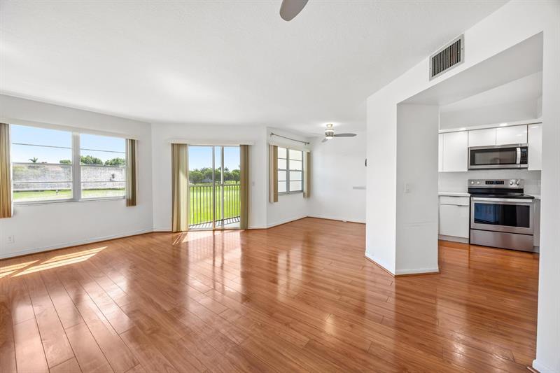 Details for 701 128th Ave  302f, Pembroke Pines, FL 33027