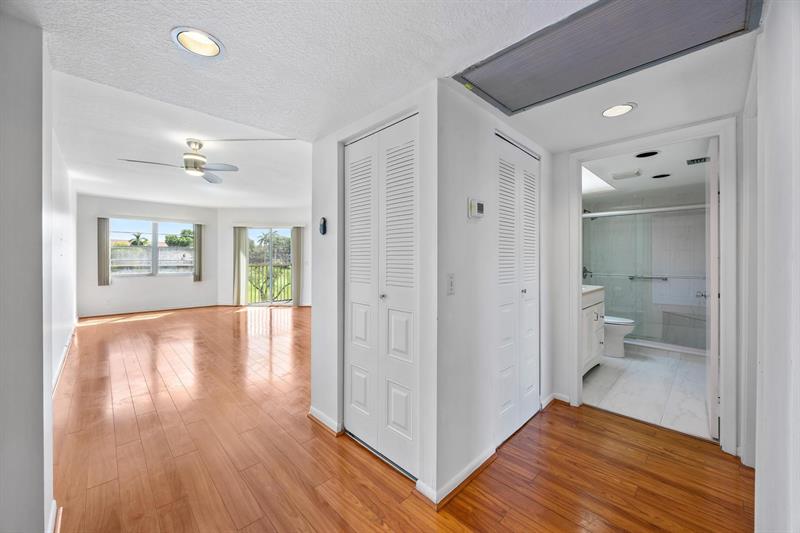Image 3 of 29 For 701 128th Ave  302f