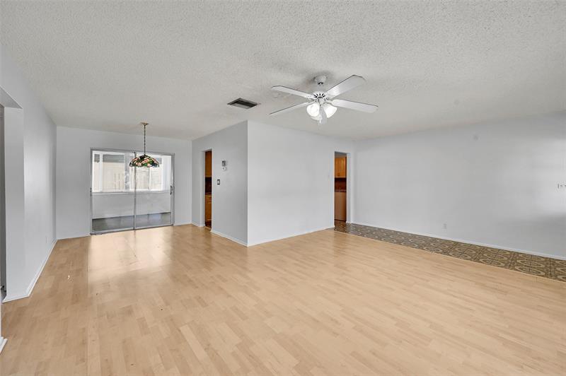 Image 16 of 43 For 4706 43rd Ter