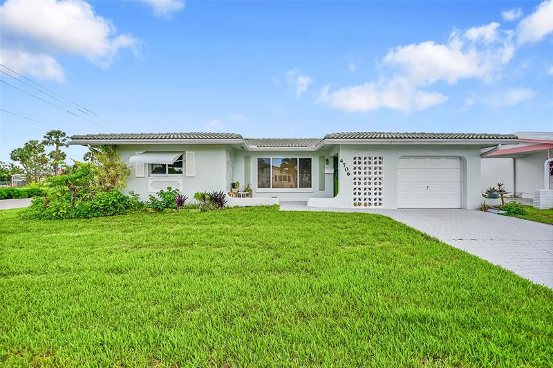 Image 2 of 43 For 4706 43rd Ter