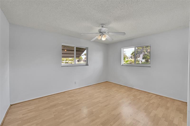 Image 25 of 43 For 4706 43rd Ter