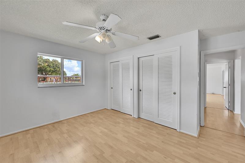 Image 26 of 43 For 4706 43rd Ter