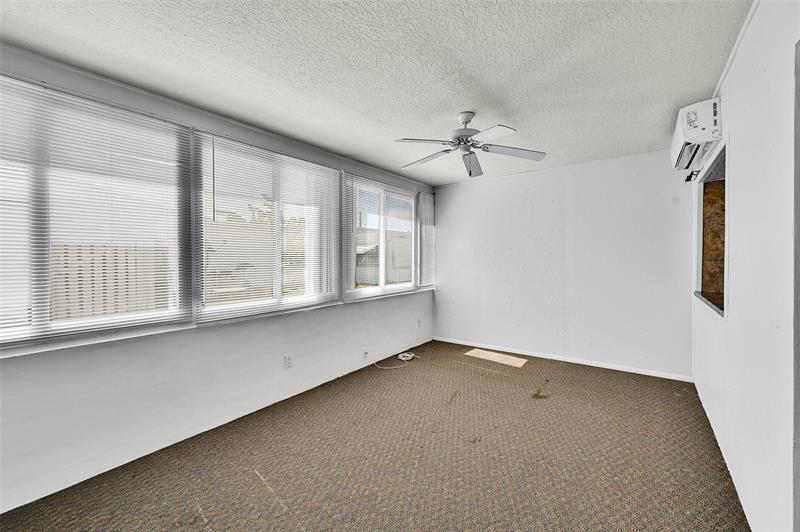 Image 35 of 43 For 4706 43rd Ter