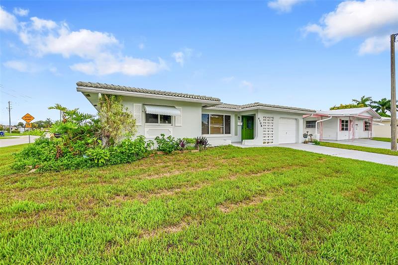 Image 7 of 43 For 4706 43rd Ter