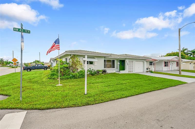 Image 9 of 43 For 4706 43rd Ter