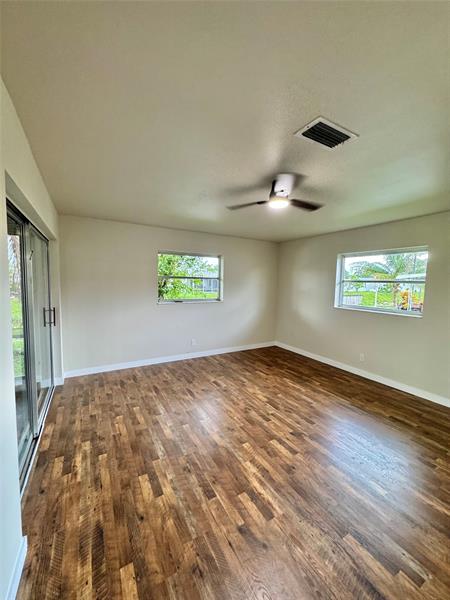 Image 12 of 23 For 6875 15th St