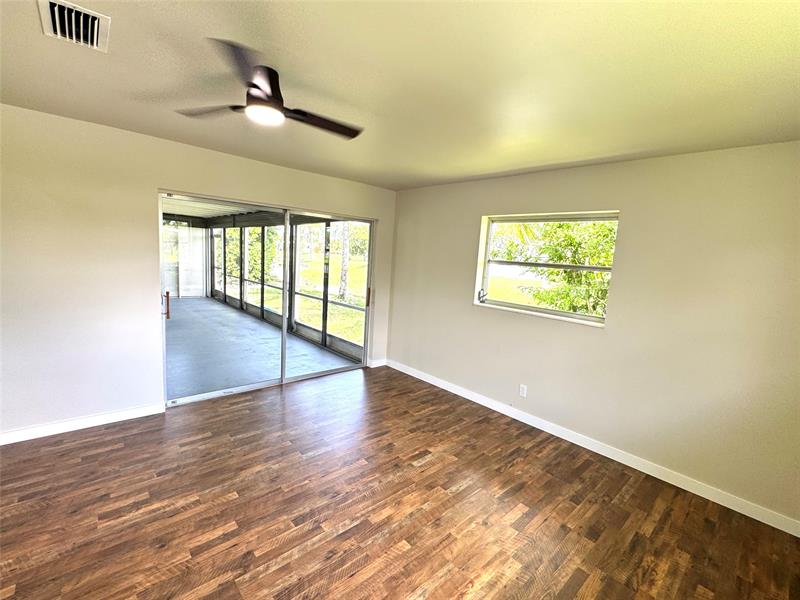 Image 13 of 23 For 6875 15th St