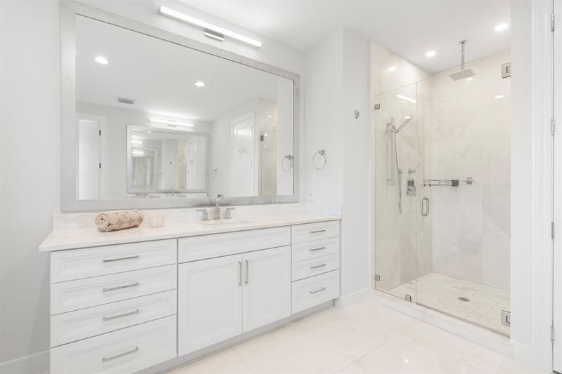Image 60 of 86 For 2306 12th Ct