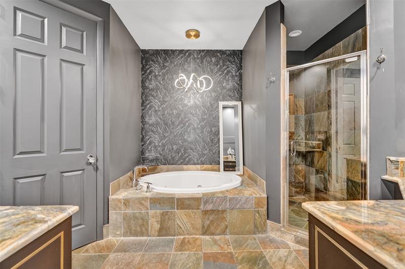 Image 22 of 61 For 2617 14th Ave  101