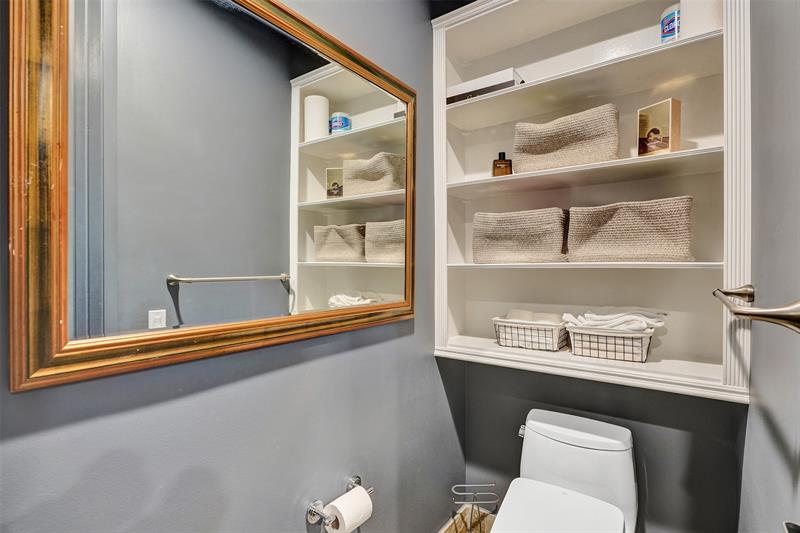 Image 24 of 61 For 2617 14th Ave  101
