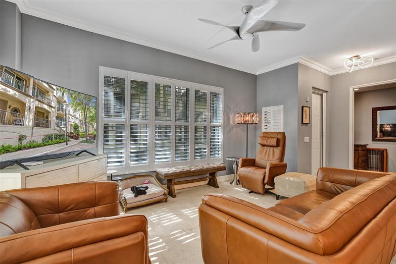 Image 8 of 61 For 2617 14th Ave  101