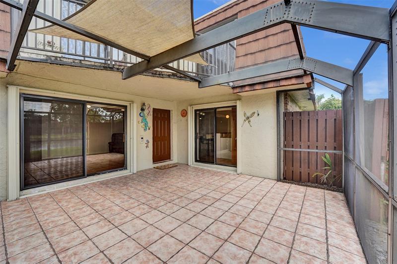 Image 13 of 50 For 11884 12th Pl  11884
