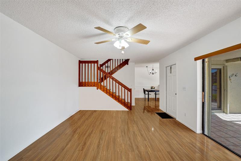Image 16 of 50 For 11884 12th Pl  11884