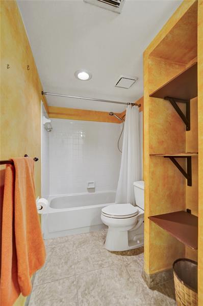 Image 30 of 50 For 11884 12th Pl  11884