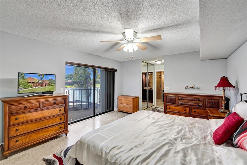 Image 35 of 50 For 11884 12th Pl  11884