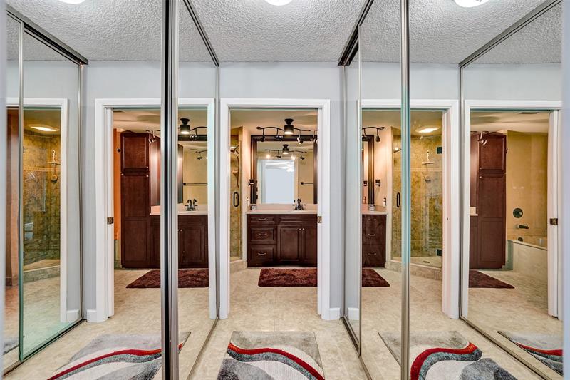 Image 38 of 50 For 11884 12th Pl  11884