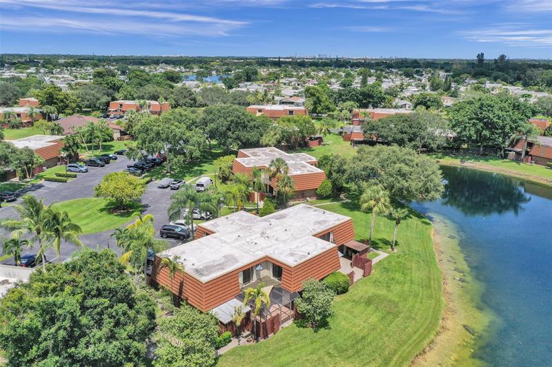 Image 6 of 50 For 11884 12th Pl  11884