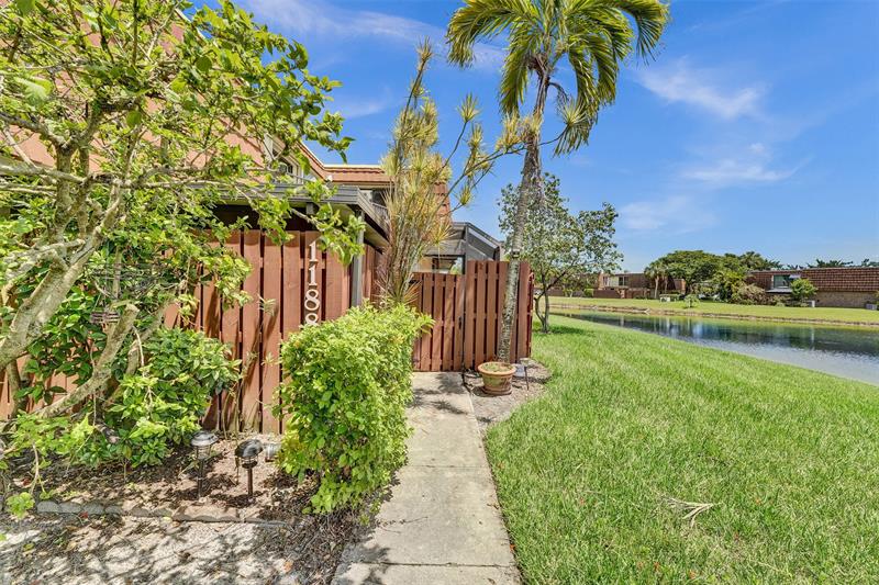 Image 8 of 50 For 11884 12th Pl  11884