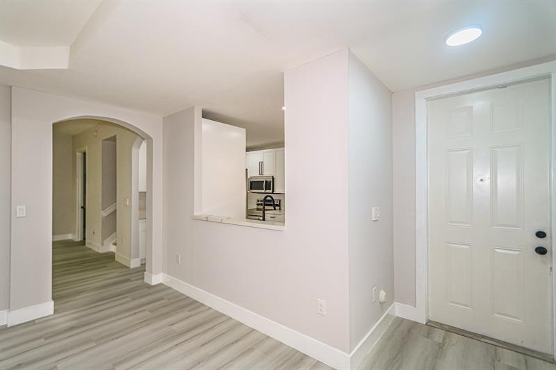 Image 8 of 40 For 22808 89th Path