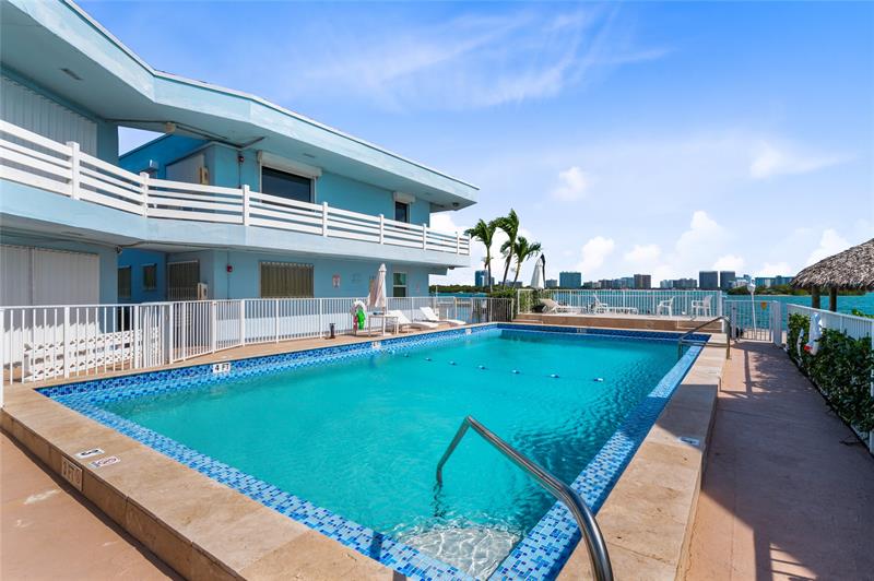 Image 33 of 34 For 2700 135 Street  34