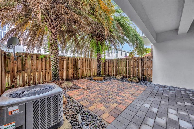 Image 37 of 49 For 17624 149th Pl