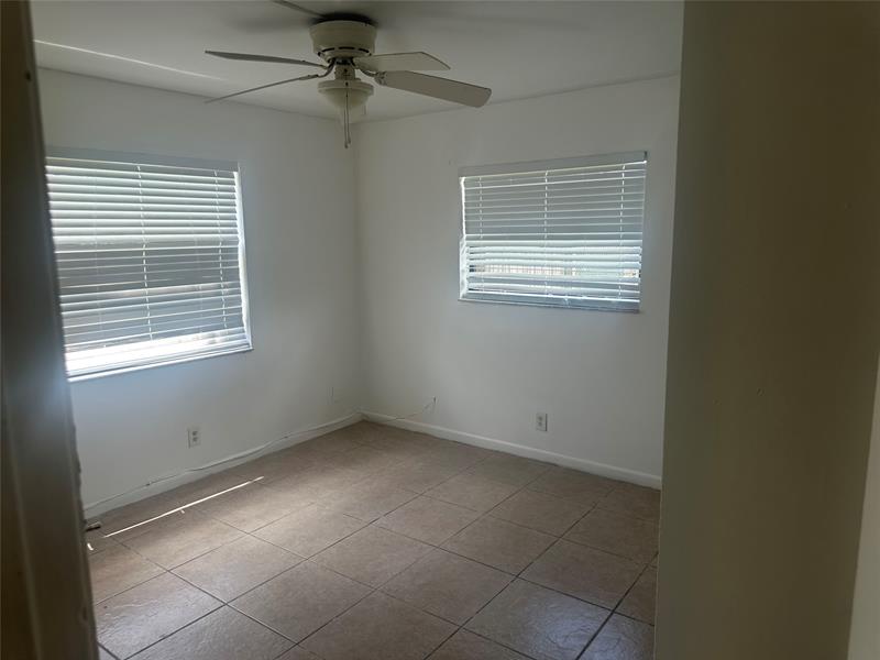 Image 7 of 37 For 8507 Sunset Dr Drive
