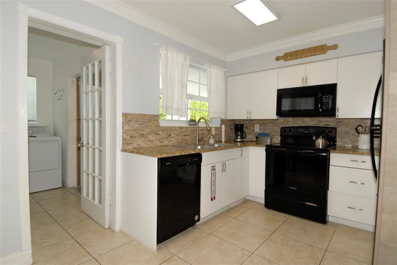 Image 7 of 33 For 21 57th Ct  