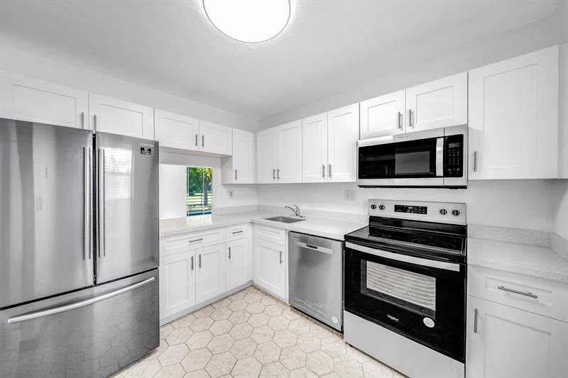 Details for 8320 Sands Point Blvd  208m, Tamarac, FL 33321