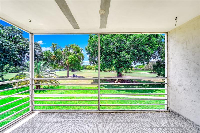 Image 3 of 39 For 8320 Sands Point Blvd  208m