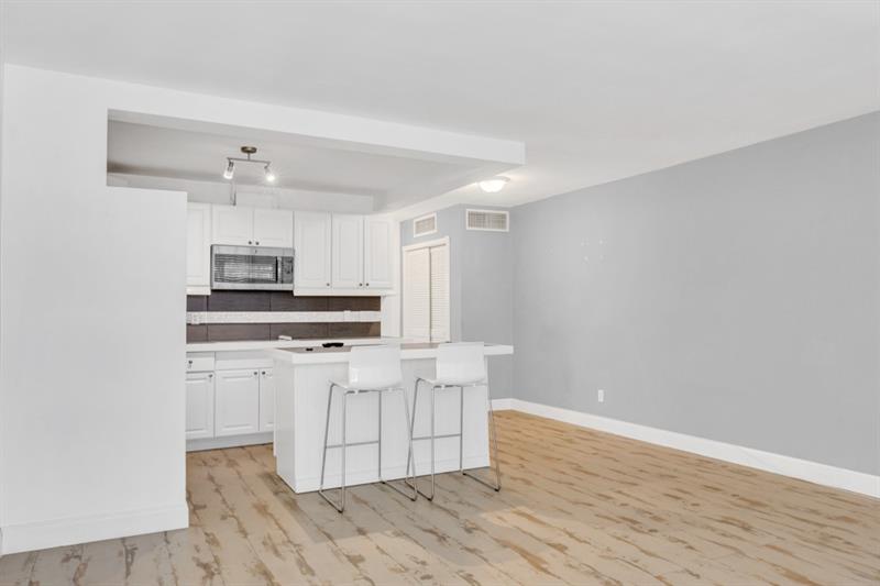 Details for 2455 51st St  203 E, Fort Lauderdale, FL 33308