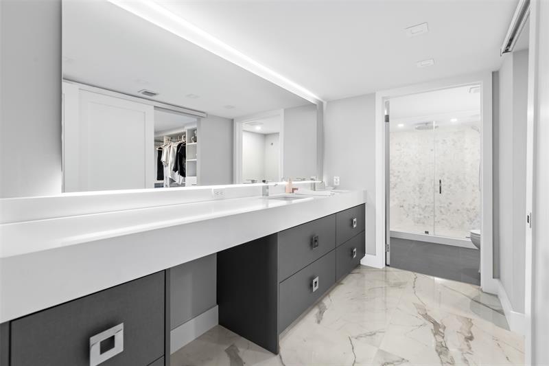 Image 12 of 34 For 777 Bayshore Dr  1704