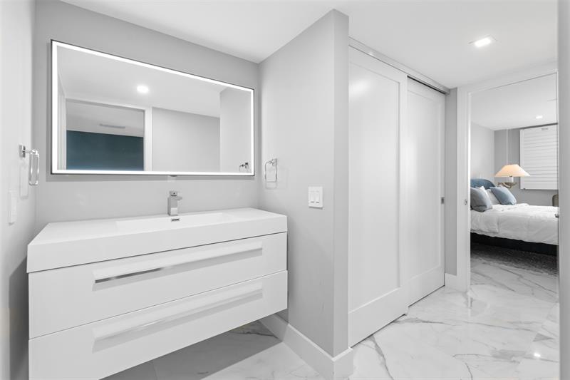 Image 15 of 34 For 777 Bayshore Dr  1704