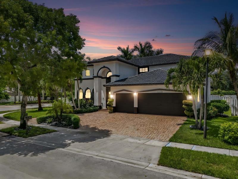 Details for 1202 141st Ave, Pembroke Pines, FL 33028