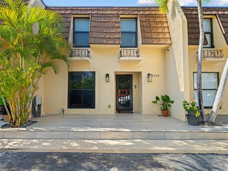 Details for 3809 167th St  38, North Miami Beach, FL 33160