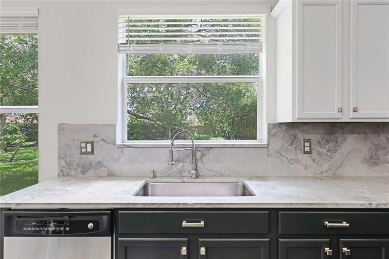 Image 15 of 44 For 4010 Key Lime Blvd
