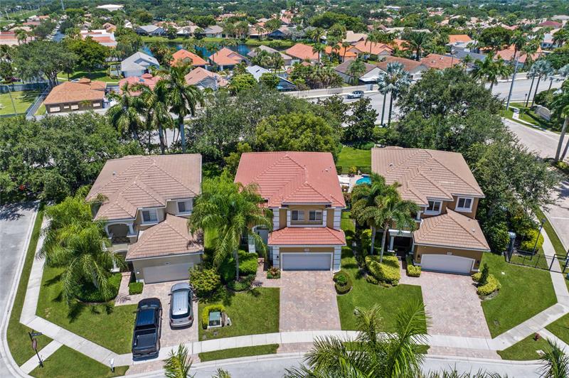Image 37 of 44 For 4010 Key Lime Blvd