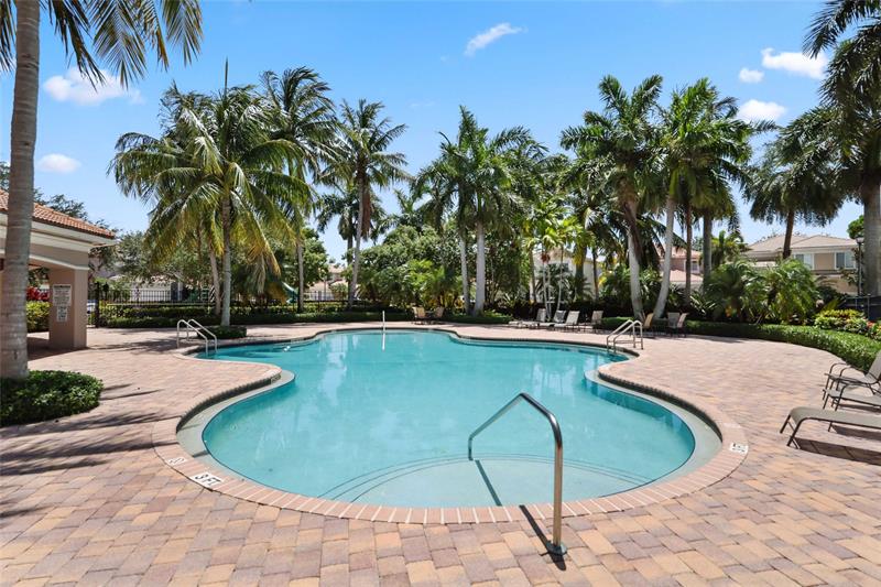 Image 43 of 44 For 4010 Key Lime Blvd