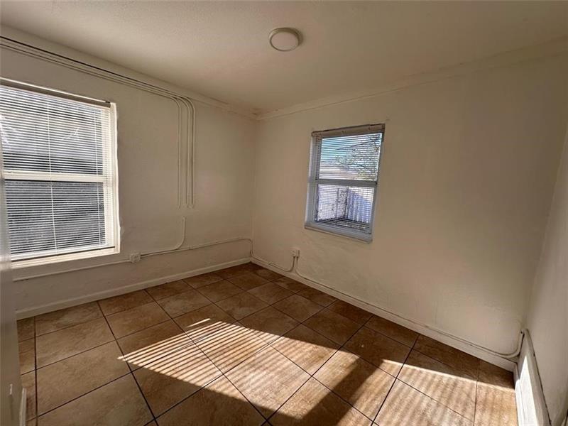 Image 13 of 16 For 728 6th St  B