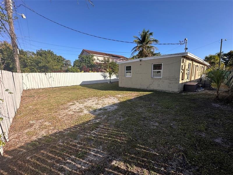 Image 6 of 16 For 728 6th St  B