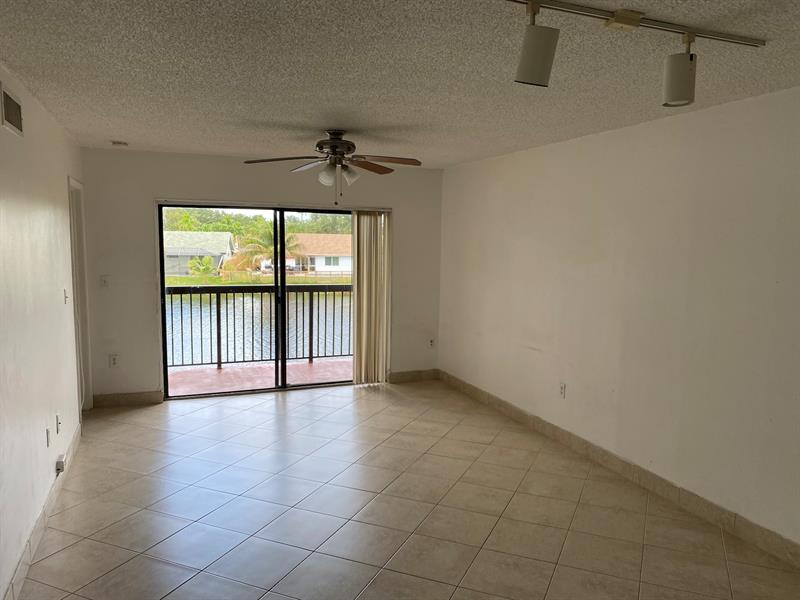 Image 18 of 23 For 9971 Nob Hill Lane  9971