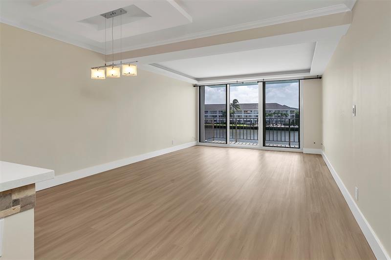 Image 14 of 54 For 3233 32nd Ave  204