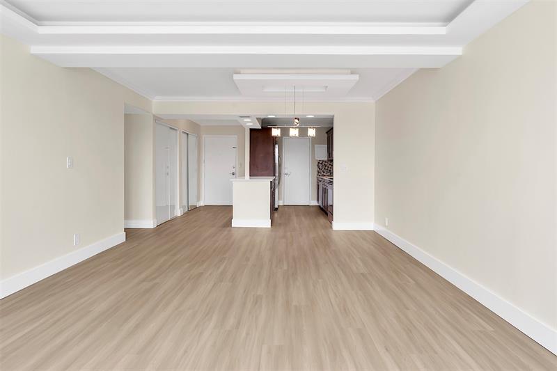 Image 18 of 54 For 3233 32nd Ave  204