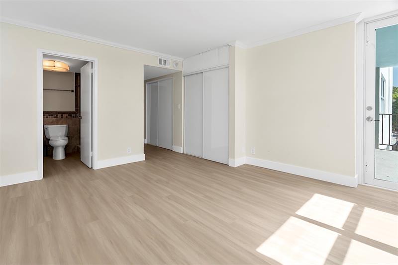 Image 29 of 54 For 3233 32nd Ave  204