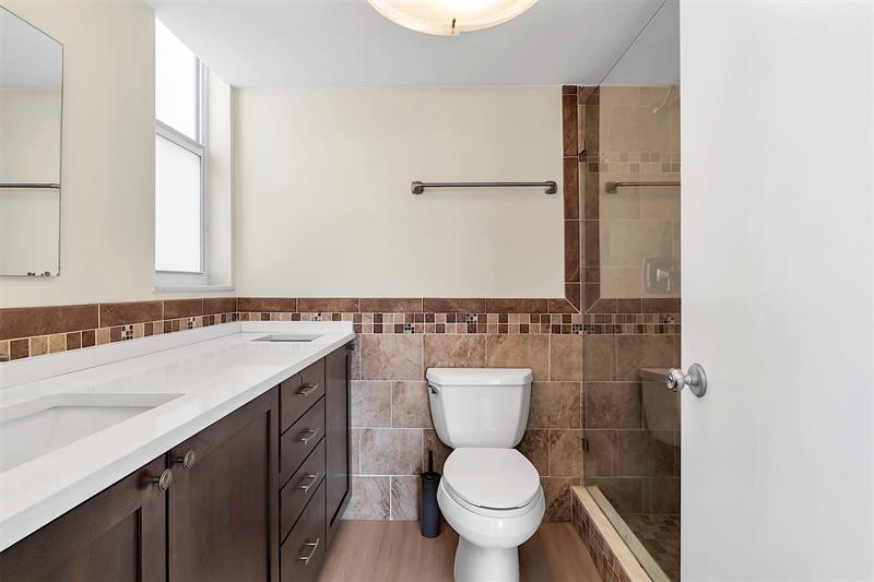 Image 33 of 54 For 3233 32nd Ave  204