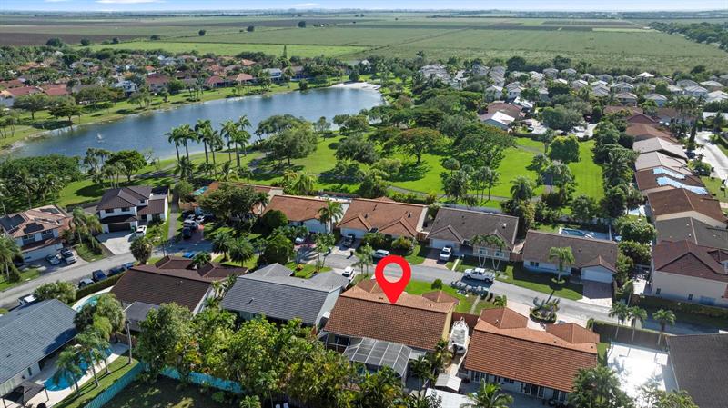 Image 41 of 44 For 10531 159th Ct