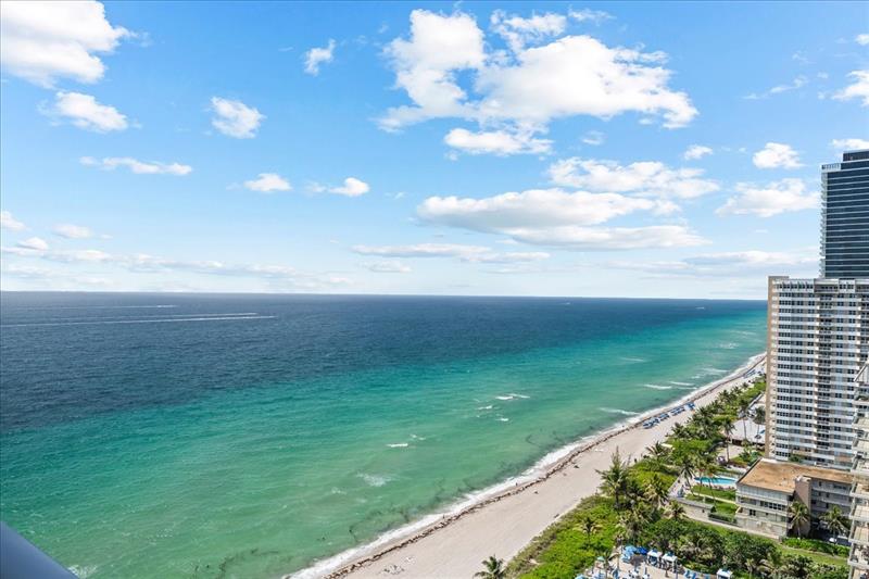 Details for 1890 Ocean Dr  Ph4, Hallandale Beach, FL 33009