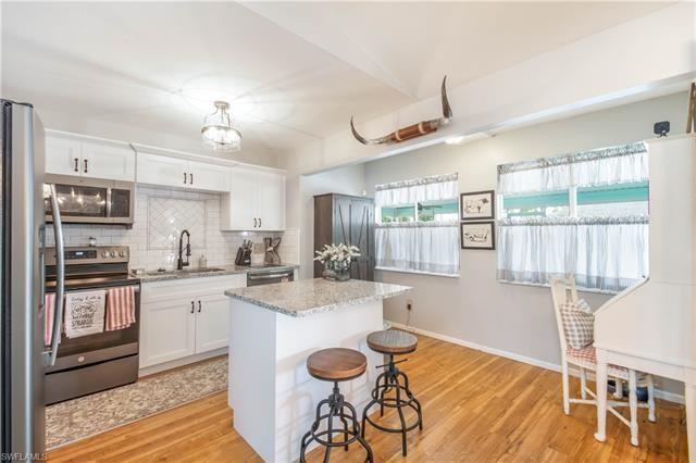 Image 5 of 10 For 18521 Phlox Dr