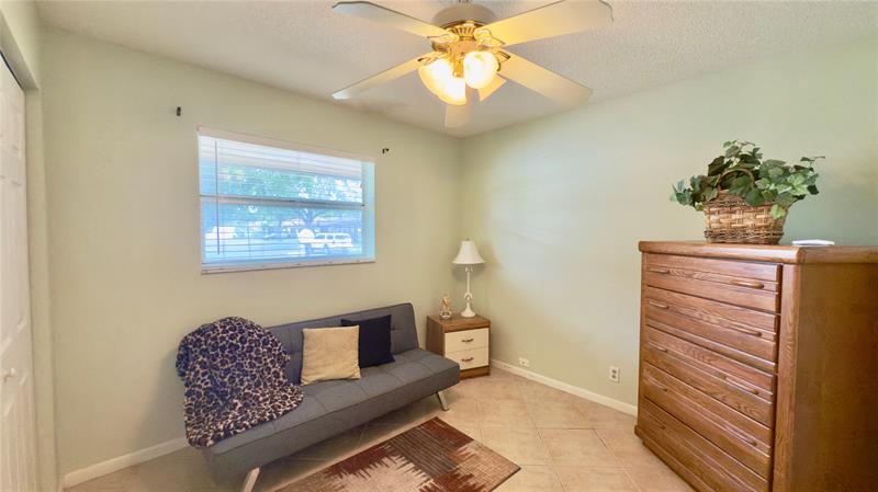 Image 28 of 34 For 7708 Margate Blvd  C 3-7
